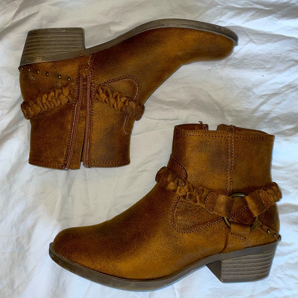 Brown Country Boot